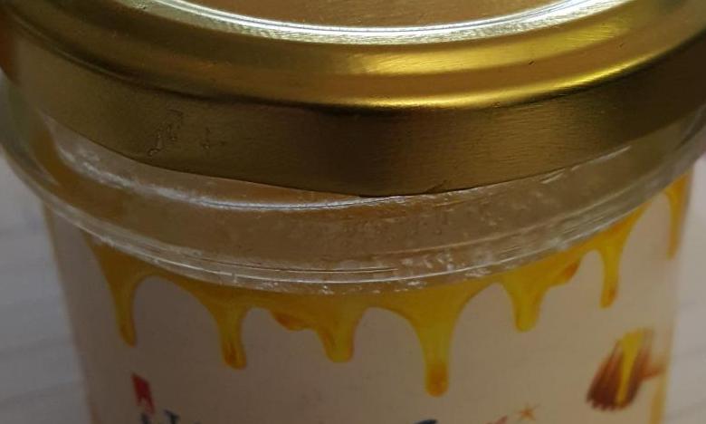 Hjemmelavet honning med eget logo
