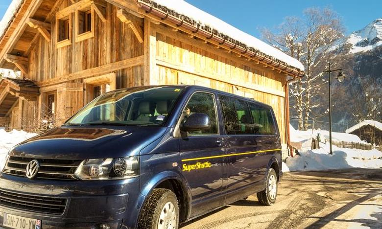 Private shuttles to the French skiresorts